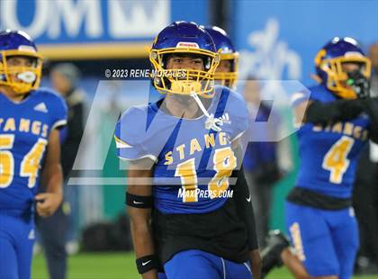 Thumbnail 1 in Pasadena vs Muir photogallery.
