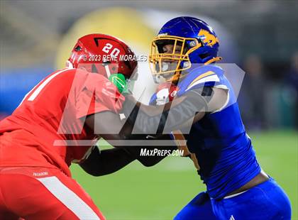 Thumbnail 3 in Pasadena vs Muir photogallery.