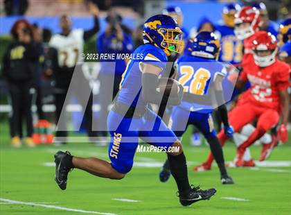 Thumbnail 3 in Pasadena vs Muir photogallery.