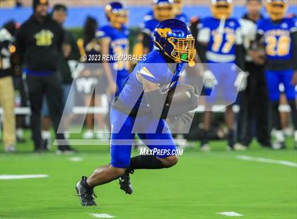 Thumbnail 2 in Pasadena vs Muir photogallery.