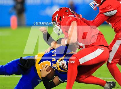 Thumbnail 1 in Pasadena vs Muir photogallery.