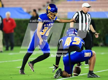 Thumbnail 1 in Pasadena vs Muir photogallery.