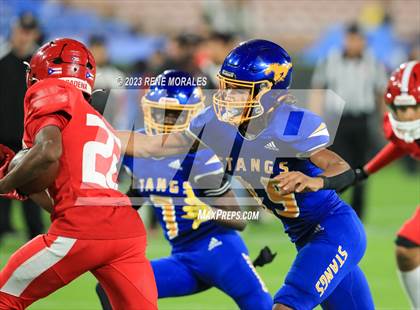 Thumbnail 3 in Pasadena vs Muir photogallery.