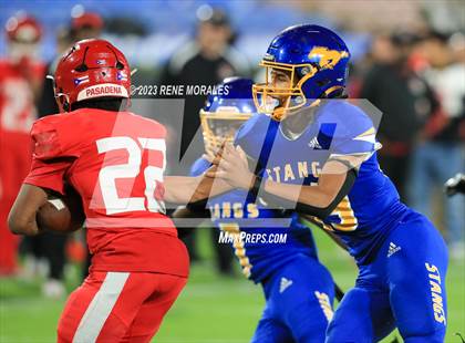 Thumbnail 1 in Pasadena vs Muir photogallery.