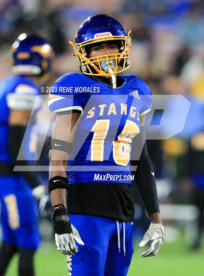 Thumbnail 3 in Pasadena vs Muir photogallery.