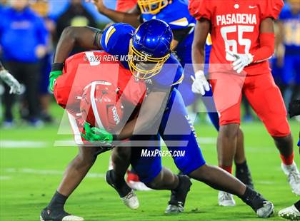 Thumbnail 1 in Pasadena vs Muir photogallery.