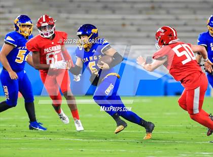 Thumbnail 2 in Pasadena vs Muir photogallery.