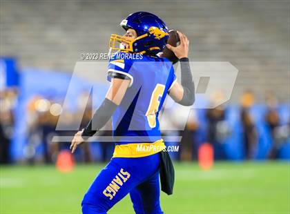 Thumbnail 3 in Pasadena vs Muir photogallery.
