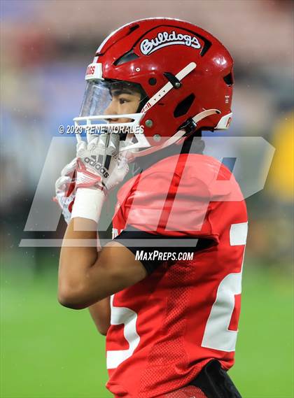 Thumbnail 1 in Pasadena vs Muir photogallery.