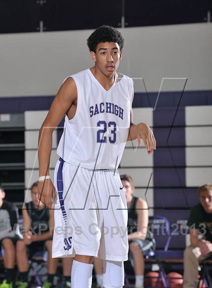 Thumbnail 3 in Ponderosa vs. Sacramento (St. Hope Elite Classic) photogallery.