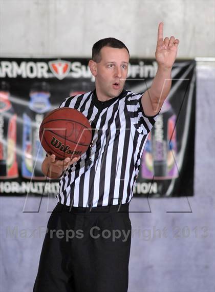Thumbnail 3 in Ponderosa vs. Sacramento (St. Hope Elite Classic) photogallery.
