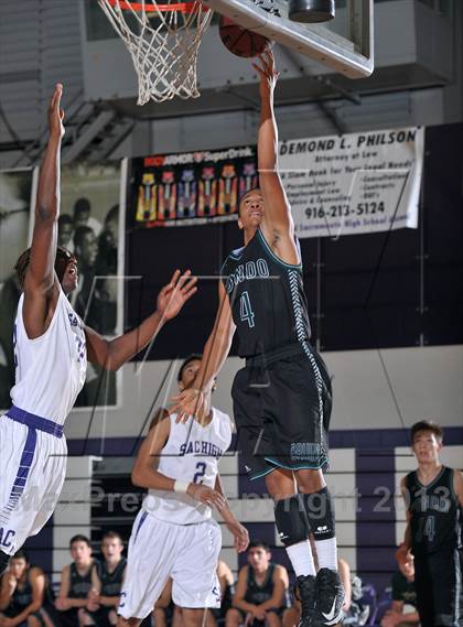 Thumbnail 2 in Ponderosa vs. Sacramento (St. Hope Elite Classic) photogallery.