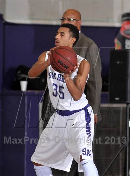 Thumbnail 2 in Ponderosa vs. Sacramento (St. Hope Elite Classic) photogallery.