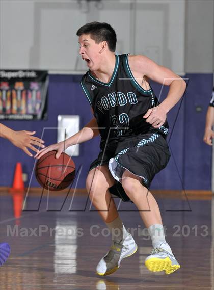 Thumbnail 3 in Ponderosa vs. Sacramento (St. Hope Elite Classic) photogallery.
