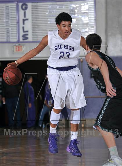 Thumbnail 3 in Ponderosa vs. Sacramento (St. Hope Elite Classic) photogallery.
