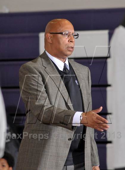 Thumbnail 1 in Ponderosa vs. Sacramento (St. Hope Elite Classic) photogallery.