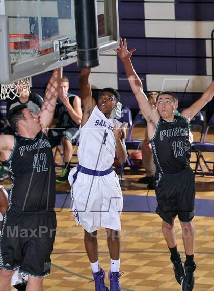 Thumbnail 1 in Ponderosa vs. Sacramento (St. Hope Elite Classic) photogallery.
