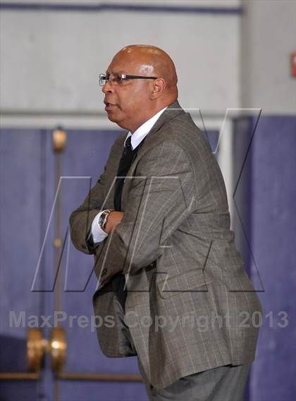 Thumbnail 2 in Ponderosa vs. Sacramento (St. Hope Elite Classic) photogallery.