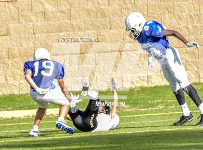 Thumbnail 1 in Blue Valley @ Rockhurst photogallery.