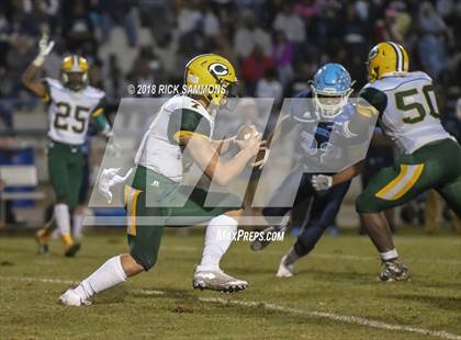 Thumbnail 2 in Crest @ Huss photogallery.