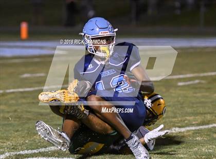 Thumbnail 3 in Crest @ Huss photogallery.
