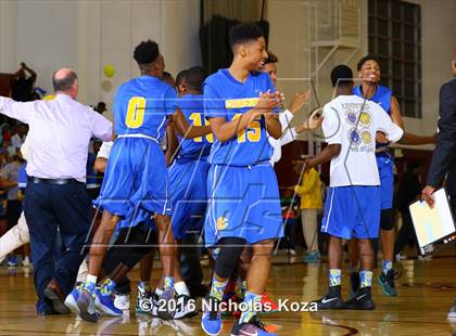 Thumbnail 2 in Crenshaw vs. Hamilton (CIF LA City Section D1 Final) photogallery.