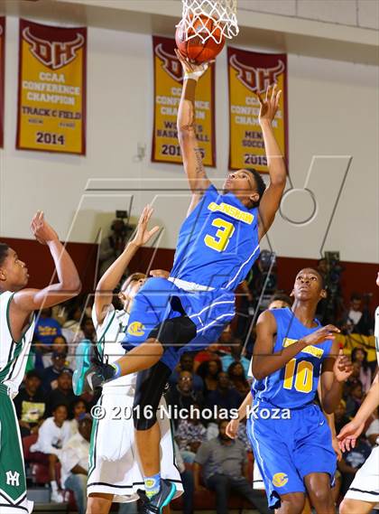 Thumbnail 2 in Crenshaw vs. Hamilton (CIF LA City Section D1 Final) photogallery.
