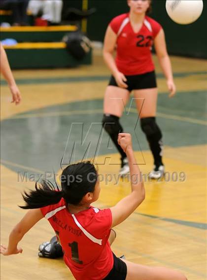 Thumbnail 1 in Bella Vista @ Rio Americano photogallery.