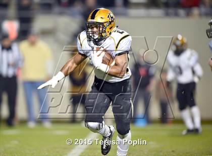 Thumbnail 2 in Hanna @ Spartanburg (SCHSL 4A Division 2 2nd Round) photogallery.