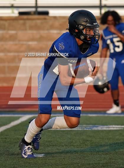 Thumbnail 3 in Hebron @ Dallas Jesuit photogallery.