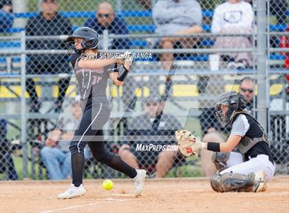 Thumbnail 3 in Lincoln Northeast vs. Columbus photogallery.
