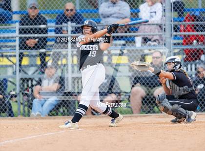 Thumbnail 2 in Lincoln Northeast vs. Columbus photogallery.