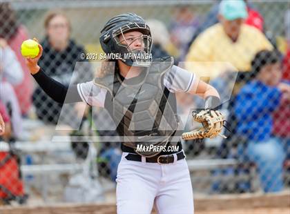 Thumbnail 1 in Lincoln Northeast vs. Columbus photogallery.