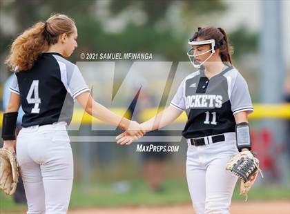 Thumbnail 1 in Lincoln Northeast vs. Columbus photogallery.