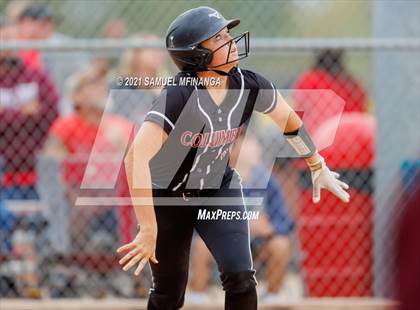 Thumbnail 3 in Lincoln Northeast vs. Columbus photogallery.