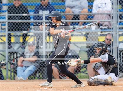 Thumbnail 3 in Lincoln Northeast vs. Columbus photogallery.