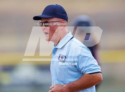 Thumbnail 3 in Lincoln Northeast vs. Columbus photogallery.