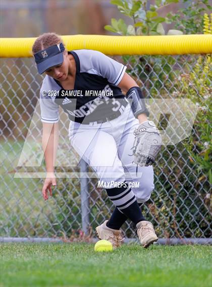 Thumbnail 1 in Lincoln Northeast vs. Columbus photogallery.