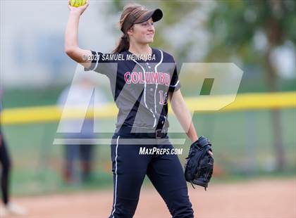 Thumbnail 3 in Lincoln Northeast vs. Columbus photogallery.