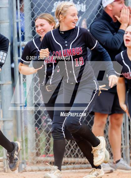 Thumbnail 1 in Lincoln Northeast vs. Columbus photogallery.