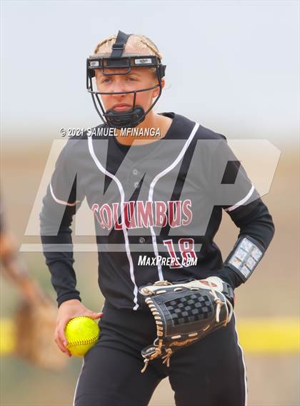 Thumbnail 3 in Lincoln Northeast vs. Columbus photogallery.