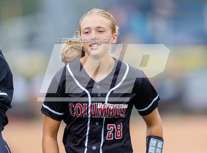Thumbnail 3 in Lincoln Northeast vs. Columbus photogallery.