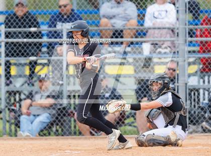Thumbnail 1 in Lincoln Northeast vs. Columbus photogallery.