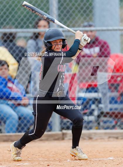 Thumbnail 3 in Lincoln Northeast vs. Columbus photogallery.