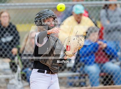 Thumbnail 1 in Lincoln Northeast vs. Columbus photogallery.
