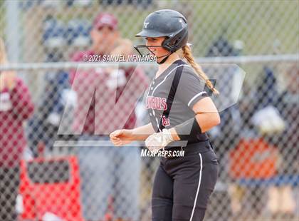 Thumbnail 3 in Lincoln Northeast vs. Columbus photogallery.