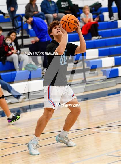 Thumbnail 1 in Stuart Hall @ Hillsdale (Burlingame Lions Club Tournament) photogallery.