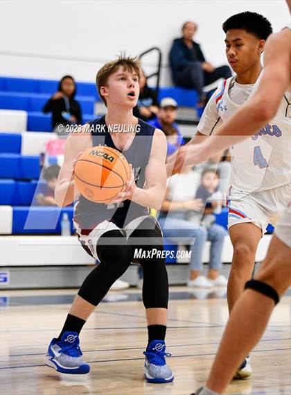 Thumbnail 1 in Stuart Hall @ Hillsdale (Burlingame Lions Club Tournament) photogallery.