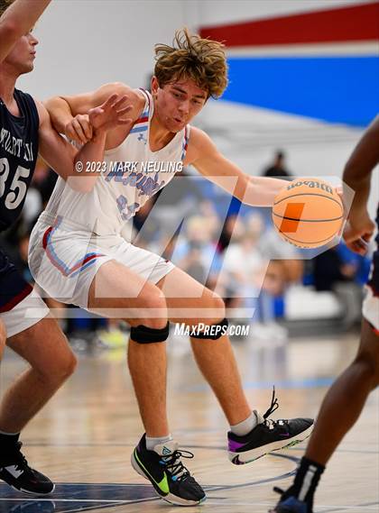 Thumbnail 1 in Stuart Hall @ Hillsdale (Burlingame Lions Club Tournament) photogallery.