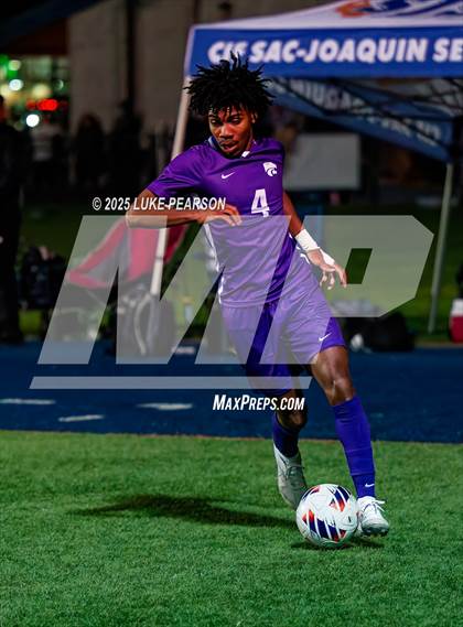 Thumbnail 1 in Davis Sr. vs. Franklin (CIF SJS D1 Final) photogallery.